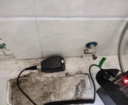 宿松屋顶漏水维修公司分享下卫生间漏水的危害及解决方法
